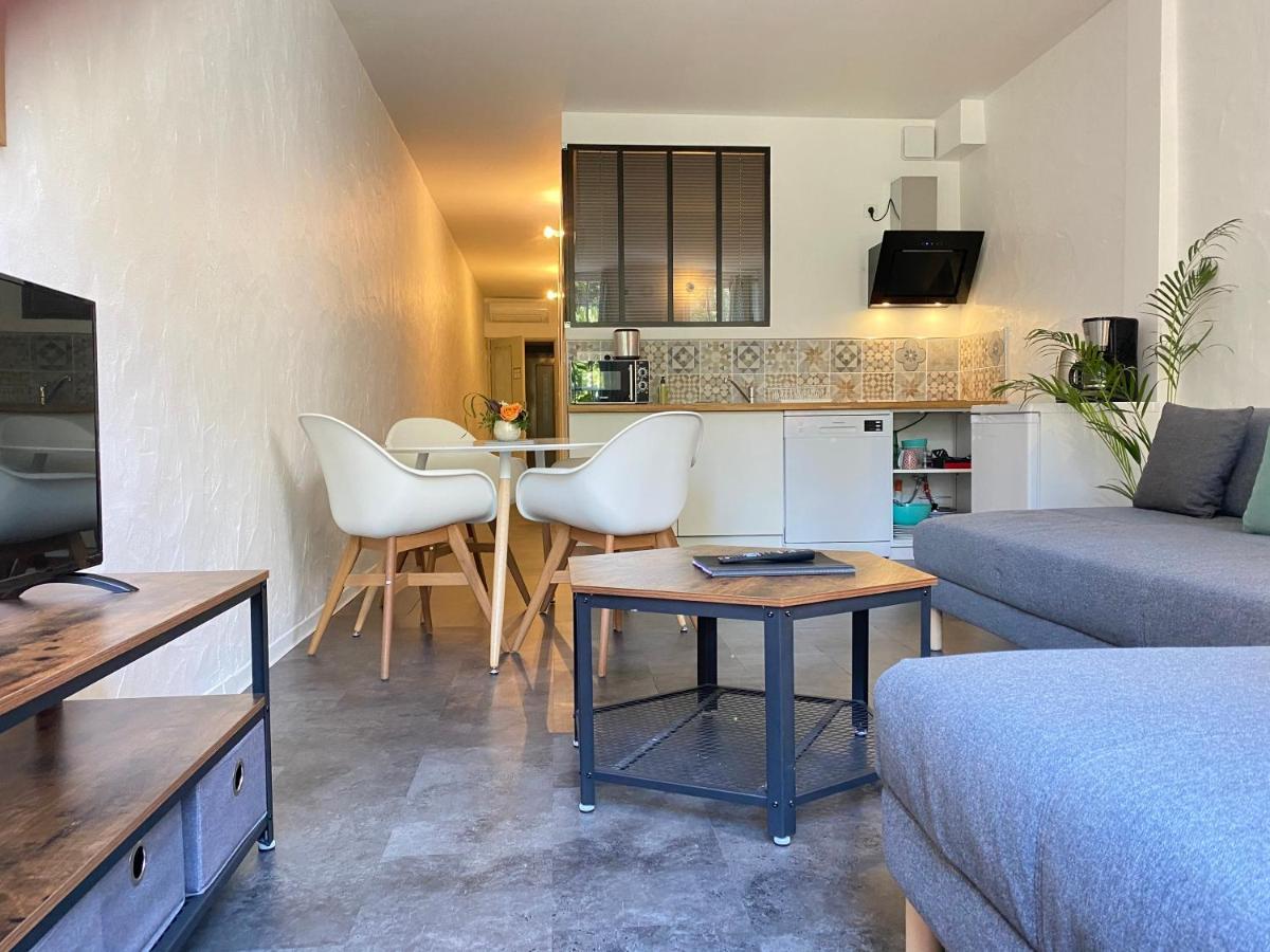 Boutique Hotel Un Appart En Ville Bayonne Esterno foto
